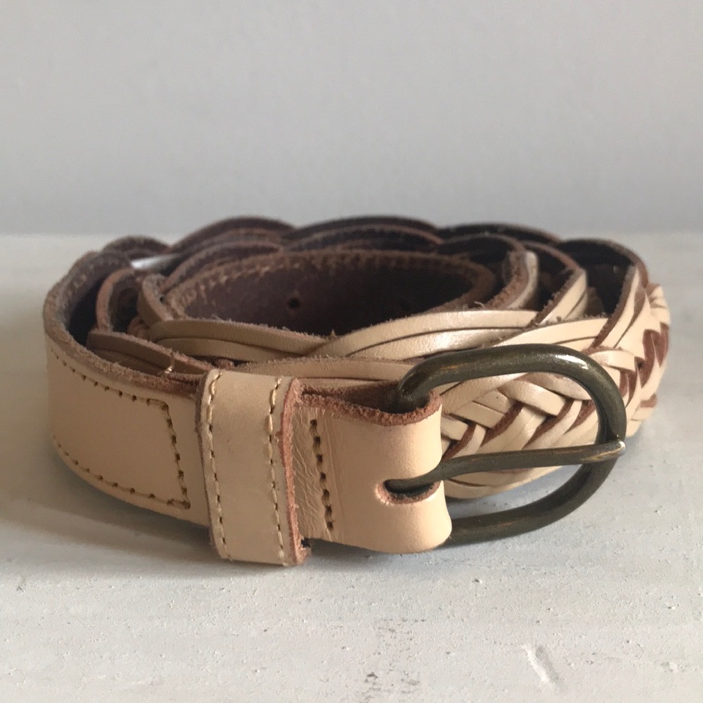 🌿🍁3 for $25🍁🌿 Lands’ End Leather Braided Belt